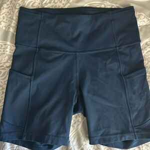 Lululemon fast and free shorts-navy